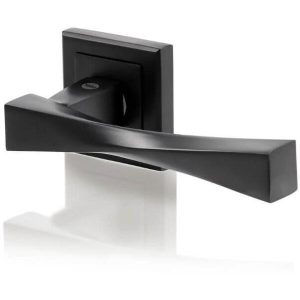 Maner usa negru cu rozeta 35-ZR-8x8-A001-KT-56-61